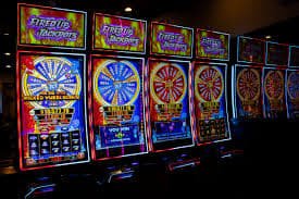 Baccarat ကတ်ဂိမ်း Player Banker ကဒ်ဖြန့်မှု ရှင်းလင်းချက်
